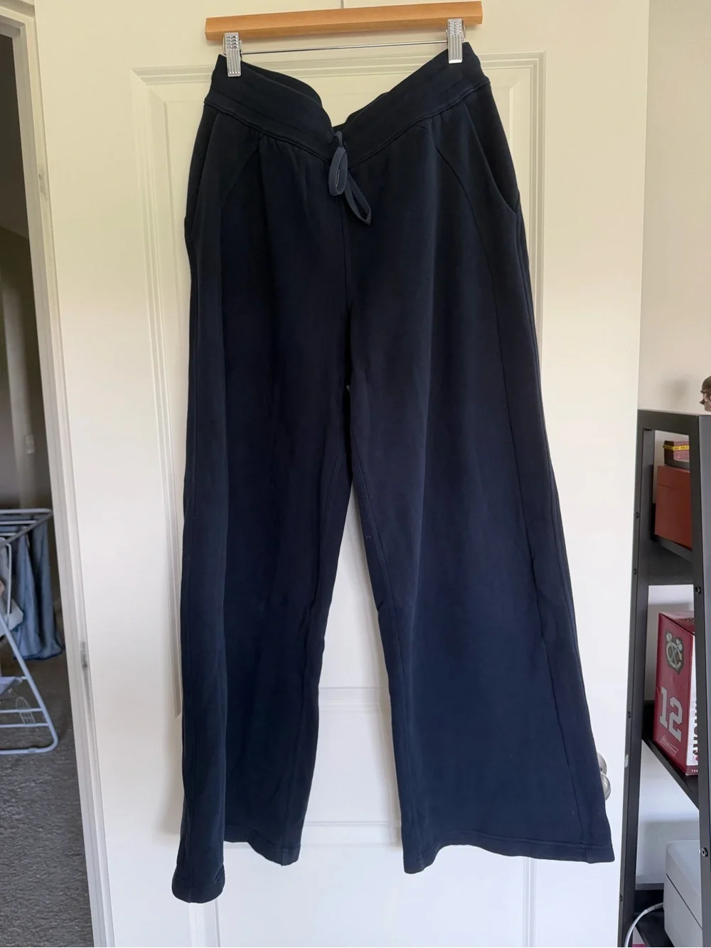 Lululemon Scuba Mid-Rise Wide-Leg Pant *Full Length True Navy Size 10
